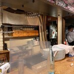 ポン・ド・リゼール  - 店内（座席より右まわり）➡︎