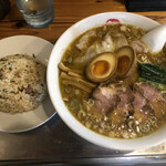 Chuukasoba Maruki - まるきそば中と炒飯小