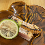 ひさご寿し - ビワマスの塩たたき