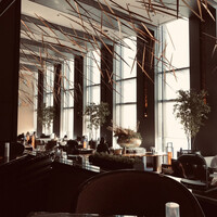 DINING & BAR TABLE 9 TOKYO - 