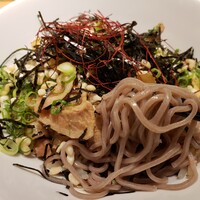 和食Lab. 新た - 麺は冷凍もの