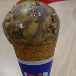 サーティワンアイスクリーム - 料理写真:クランキーピーナツアンドチョコレート