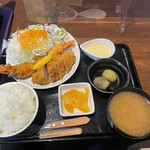 なかうらわ食堂 - 有頭エビフライとハーフ豚カツ定食  ¥1200