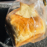 ブーランジェリーシェル - 紅茶のキューブクリームパン