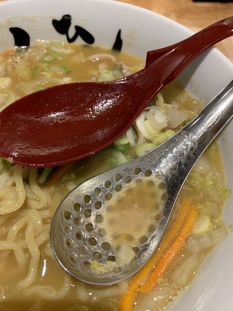 麺屋 人とひと イオンモール白山店 野々市 jr ラーメン 食べログ