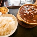 蘭蘭 - 牛すじ煮定食　一押し！