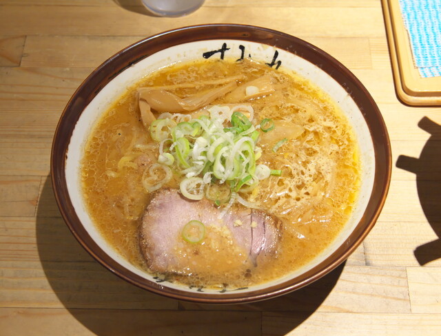 すみれ 横浜店 桜木町 ラーメン 食べログ すみれ 横浜店 桜木町 ラーメン 食べログ