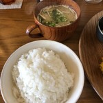 Akisannodaidokoro - ご飯＆味噌汁