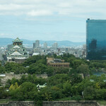 Nihon Ryouri Juraku An - 窓からの景色（天守閣をちょっとズーム）