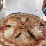 Poche - マルゲリータ　ピザ