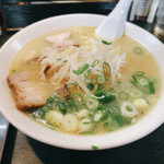 薩摩っ子ラーメン - ラーメン並ニンニクチョイ