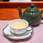 レフ アオキ - ハーブティー