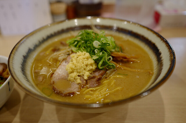 札幌麺屋 美椿 ミツバ 発寒中央 ラーメン 食べログ