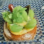 T′z Bakery KOHSHI - 料理写真:シャインマスカット435円