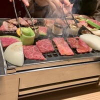 純和牛焼肉 無限亭。 - 