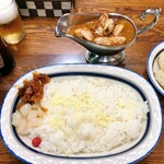 欧風カレー インディラ - チキンカレー　辛口　1380円