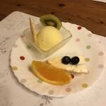 ガーデンリゾート淡路島 ハナアンドキッス - 柚子シャーベット美味しい