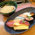 Muten Kurazushi - 麺と人気にぎりランチ(うどん) 780円