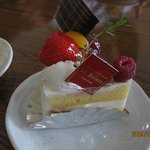 ドゥブルベ・ボレロ 守山本店 - 