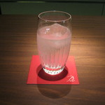 B ラウンジ - ｢ジントニック｣(マッセナ)です｡