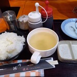 肉とともに滅ぶ - スープ・ご飯