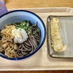 讃岐うどん　おおまえ - ぶっかけのそば中にいか天