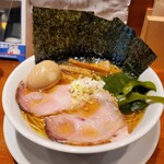 伍年食堂 - 特製ラーメン