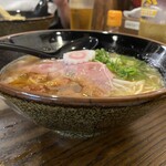 Ramen bakumatsu - 和歌山ラーメン820円