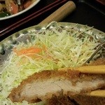 かつの膳 - ロースカツ　結構分厚いです