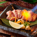 日本の酒と馬の肉 ウマ○ - 