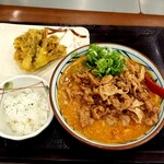 Marugame Seimen - トマたまカレーうどん　豚肉のせ　　舞茸天
