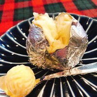 くいしんぼー山中 - ハンバーグランチ
                      じゃがバター