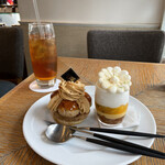 パティスリー・パリセヴェイユ - ケーキ各700円とアイスティ650円。