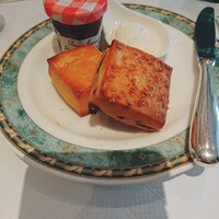 グリロジー バー＆グリル - 