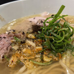 Japanese Soba Noodles 蔦 - A5黒毛和牛SUKIYAKI、九条ネギ、揚げエシャレット