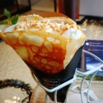 クレープアンドカフェ ヴァーチュ - キャラメルクリームナッツを上から。