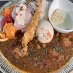 カフェ スパイス ローカル テン ト テン - 