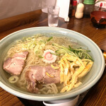 Yukihana - 大盛り～冷やしラーメン塩。