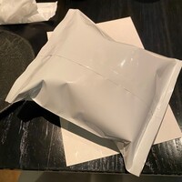 ラ・ボンヌターブル - 