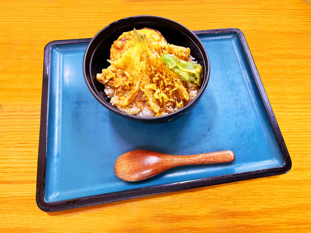 こんなご時世の中 気持ちよく迎え入れてくれたご主人とトミさんに感謝 By カルグクス 四ツ木製麺所 京成立石 うどん 食べログ