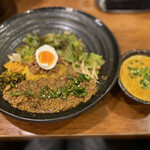 SPICY CURRY 魯珈 - 