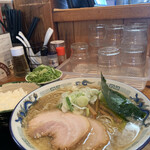 中華蕎麦 春馬 - 朝ラーセット（醤油）700円に九条ねぎTP100円