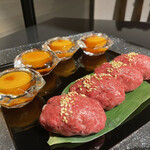 焼肉 神宮 - 焼肉神宮看板メニュー！名物和牛生ハンバーグ