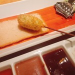 六覺燈 - エンドウ豆コロッケ