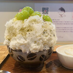 氷舎 ママトコ - バジルとシャインマスカットのかるいマリネ　