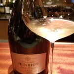 蒼 - お酒⑥アンリオ ブリュット・キュヴェ・エメラ2006
      葡萄品種:シャルドネ50%、ピノ・ノワール50%