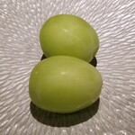 蒼 - ⑮シャインマスカット
      シャインマスカットは特に原種に近い自然な甘さのモノ
      ちょうど良い酸味と甘みのバランスでした