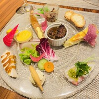 キャトルラパン 北梅田 - 色鮮やかなオードブルにココロわしづかみ♡
