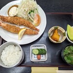 馳走屋 魚喜 - エビフライ定食