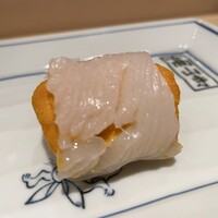 鮨まつもと - 馬糞雲丹と剣先烏賊